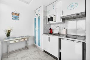 My Sun My Ocean - Sea View Apartment Playa de las Americas