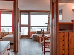 Arc 1800 : Appartement 2 Pièces, 6 Pers, Animaux Bienvenus, WiFi - FR-1-411-264