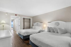 Mesmerizing Oceanfront Suite wBreakfast 11th Flr