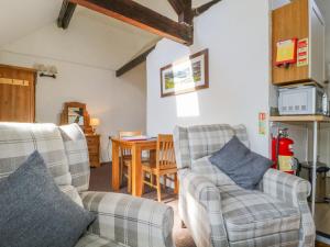 Mews Cottage 6