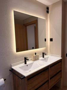 Apartamentos St.Anton Suites Benasque