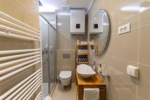 Destino City Apartments by Belmont Realty