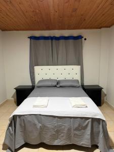 Apartamento para 2 con piscina, parrilla y garaje