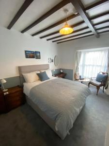 Stones Throw Guest House