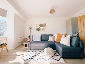 Stylish & Serene Sea View Breakaway - Prime Location