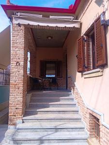 Villa Luarasi