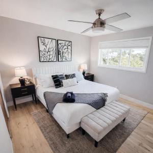 Luxury House - Awesome Views - 15m from DT & beaches