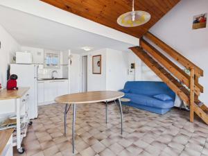 Appartement 2 pièces en duplex, proche plage, parking privé - FR-1-326-861