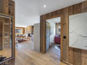 Appartement lumineux de 100 m² avec balcon, proche centre Megève, 4 adultes et 2 enfants - FR-1-569-87
