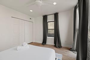 Apartmint at 116 Chestnut - Philadelphia