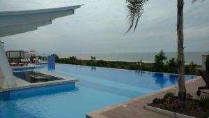 Apartmento no Bali Beach Pé na Areia!