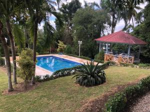 Tropical Landhouse