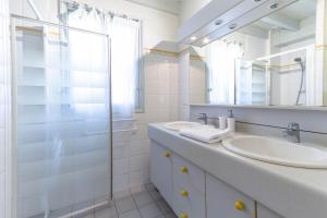 Villa Roumentas - 8 pers - Vue vallée & Piscine