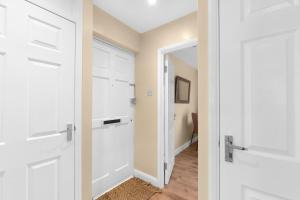 Cosy 1BR in Waltham Cross with Washer - Sleeps 4