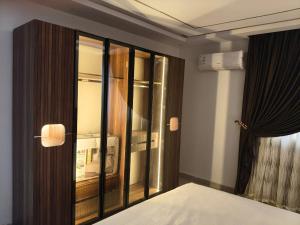 Enjoy a comfortable stay in Makram Ebid