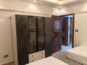 Enjoy a comfortable stay in Makram Ebid