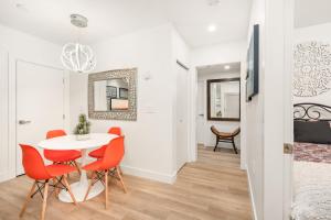 Stylish 3BR Basement Suite - Quiet Vancouver Area