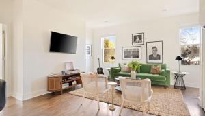 Hart Suite 9 by AvantStay Gorgeous Town House w Modern Amenities in Nashville