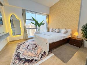 The Urban Luxe Stay