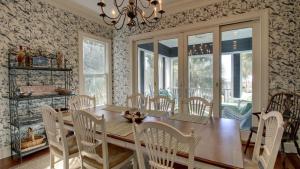 3902 Palm Blvd by AvantStay Beach Access Oceanfront Views w Pool