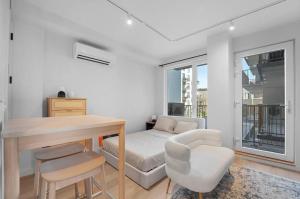 Stylish Brooklyn Retreat - Steps to G Train