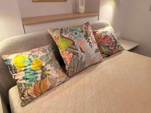 Brand New Boutique Apt in City Center