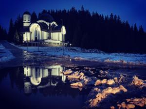 Castle Inn Pamporovo