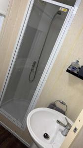 The Cosy Coastal Caravan