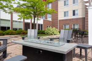 Hilton Garden Inn Milwaukee Northwest Conference Center