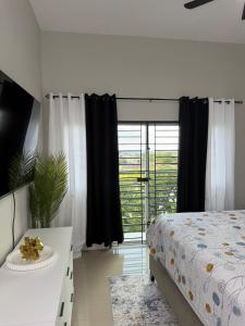 Modern 1 Bedroom Bull Bay Near Airport
