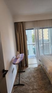 Modern & Elegant 1 BR in Kilimani, Nairobi with Gym