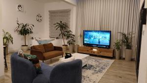 NIHAL Flat
