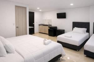 Aparta Estudios Luz Galery