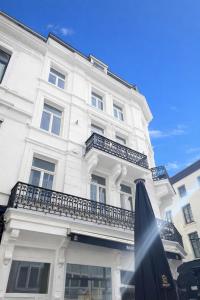 The White Boutique Loft