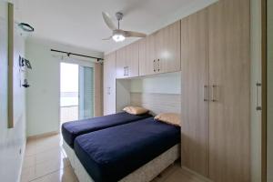 Beira-mar, 110mt, 3 dorms, linda vista