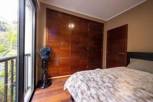 Ocean View Apartment IRI