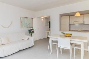 Piazzetta Casa Paola 200m From The Sea - Happy Rentals