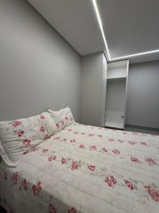 Hospedagem próxima a Goiânia com acesso direto pela BR sem barreira - MotoGP