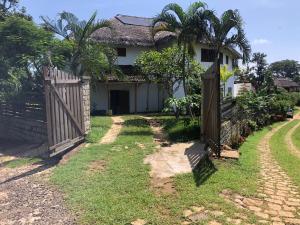 Villa manguier vue mer baobab