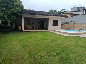 Casa ampla, 4 quartos, com piscina e área gourmet - Praia Brava - Mangaratiba RJ