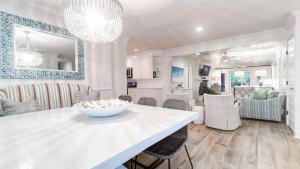 302 Charleston by AvantStay Stunning Private Pool