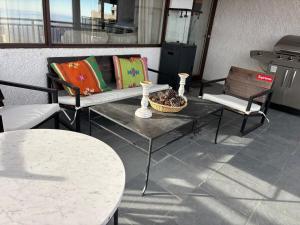 Bright ski in out in La Parva