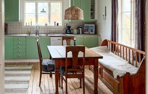 3 Bedroom Amazing Home In Löttorp