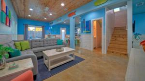 Bluetique Hotel by AvantStay