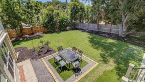 11 43rd Avenue by AvantStay