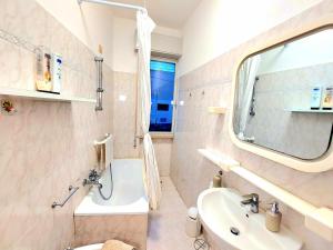 big house - vicino 20 minuti da PISA e LUCCA