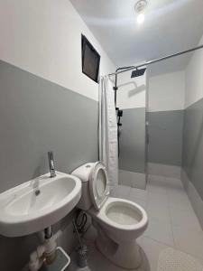 Royal Ocean Crest Mactan- 5R Staycation 1110C