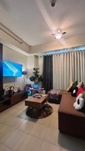 San Lorenzo Place Samara Condotel