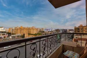 Luxury Violet Apartment El Banafseg New Cairo