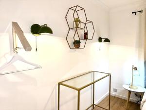 RNM Worcester - 3Bed Property, Double Driveway, Entire Private Place with Large Lounge and Garden